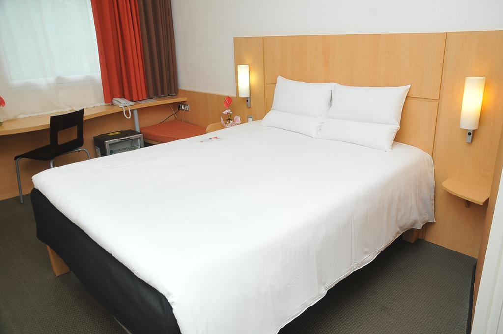 Ibis Cotonou Hotel Exterior photo