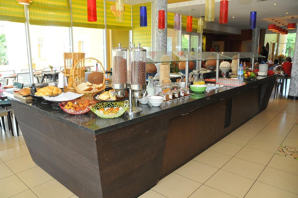 Ibis Cotonou Hotel Exterior photo